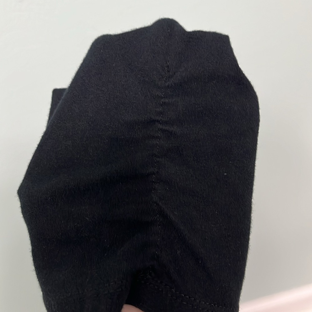 Bundle of SO Cropped Leggings - Picture 14 of 16